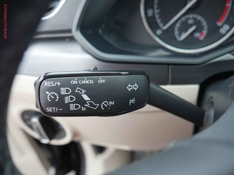 Škoda Superb (2016) 1.8TSi, servis.kniha - fotka 14 z 31