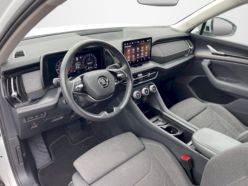 Škoda Kodiaq (2024) 2.0 TDI 142 kW Selection 4x4 D - fotka 5 z 35