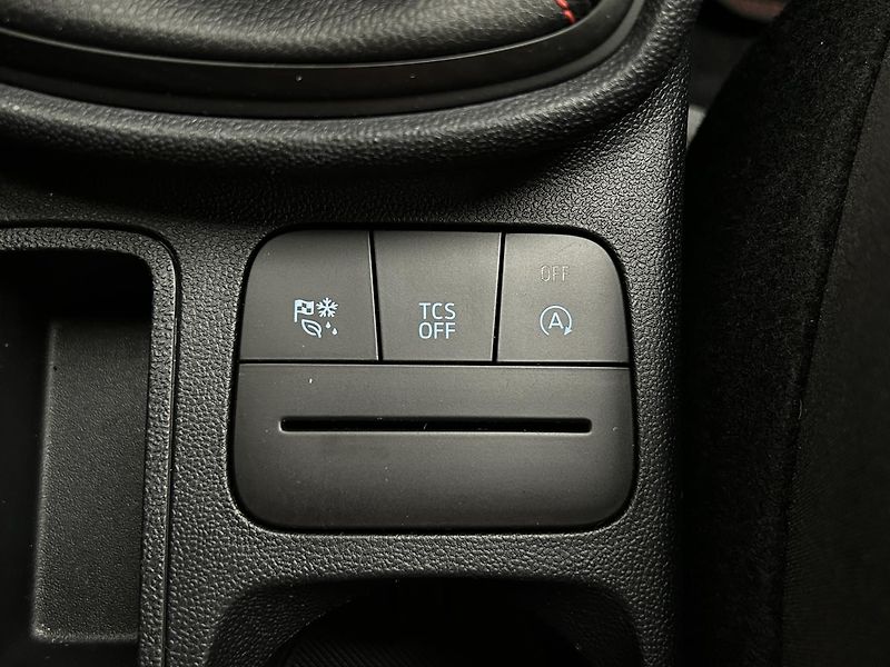 Ford Fiesta 1.0 l Active Ecoboost - fotka 16 z 26