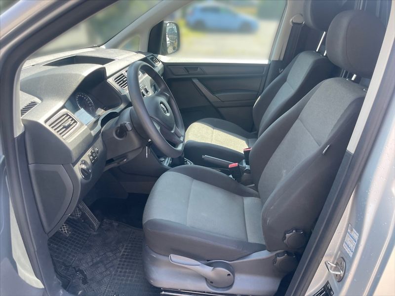 Volkswagen Caddy 2,0 TDI 55 - fotka 7 z 11