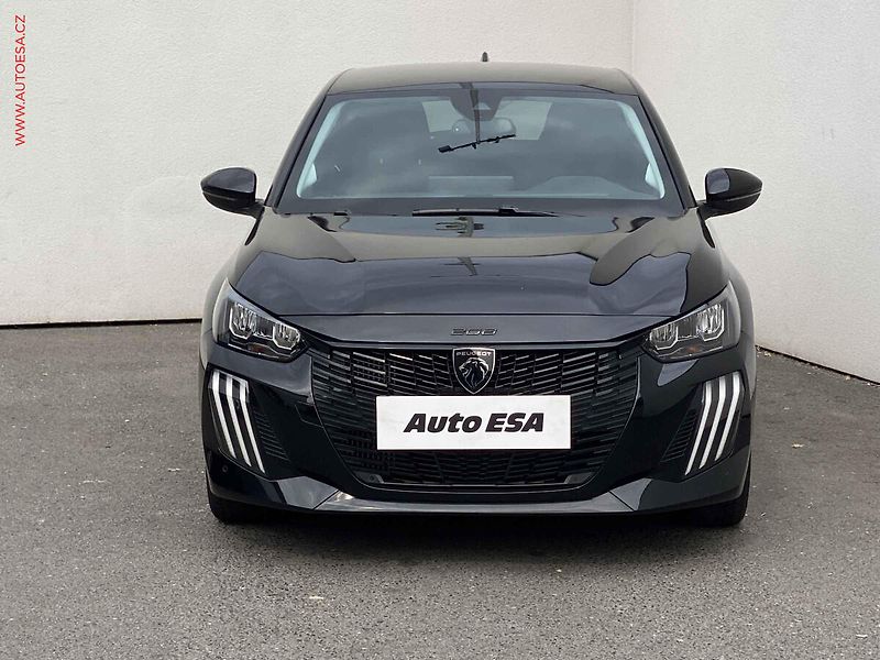 Peugeot 208 (2024) 1.2 PT, Allure - fotka 2 z 17