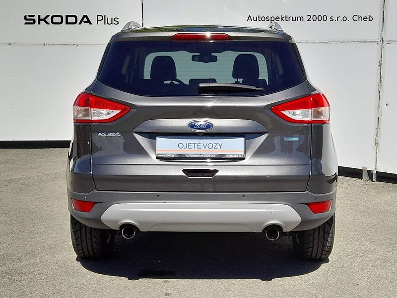 Ford Kuga 1.5 EcoBoost 110KW TITANIUM - fotka 9 z 20