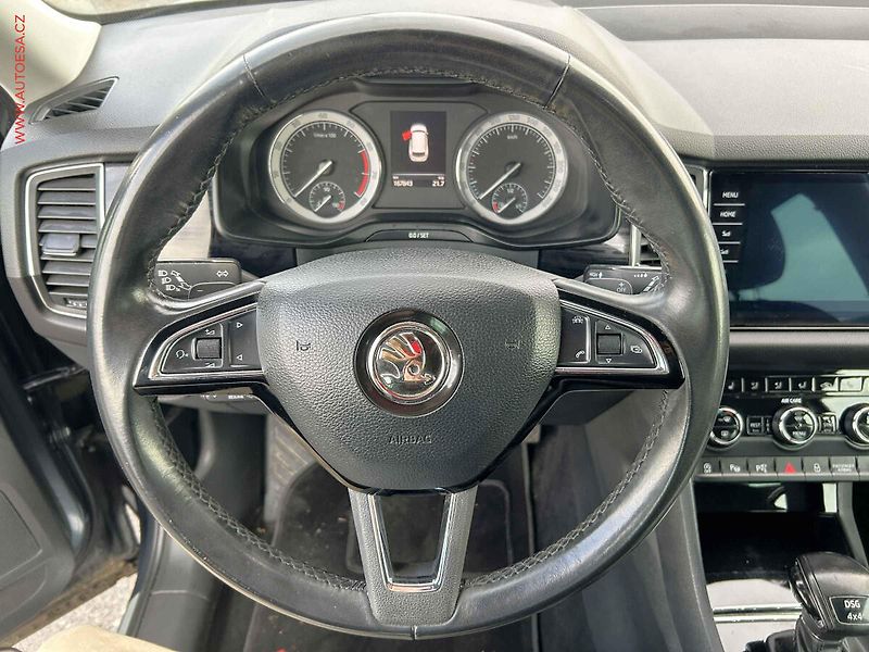 Škoda Kodiaq (2018) 2.0 TSi 4x4 7míst, Style - fotka 17 z 17