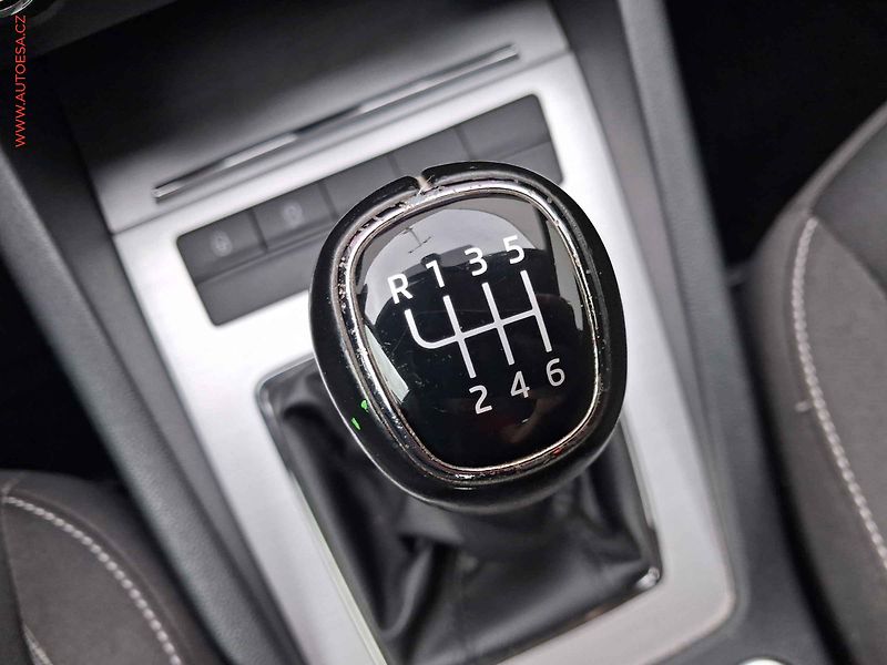 Škoda Octavia (2020) 1.5 TSi, Ambition, navi, - fotka 12 z 20