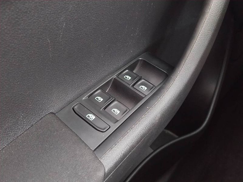 Škoda Fabia (2016) Ambition 1.4 TDI, Tempomat - fotka 16 z 20