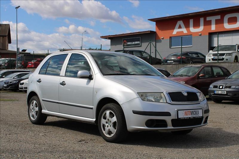 Škoda Fabia 1,4 i 16V  ROZVODY, STK 2/2028 - fotka 3 z 27