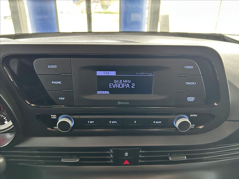 Hyundai Bayon 1,2   ZÁRUKA 2027,1.MAJITEL,ČR - fotka 13 z 21