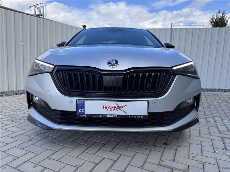 Škoda Scala 1,5 TSI DSG Monte Carlo DPH ČR - fotka 2 z 50