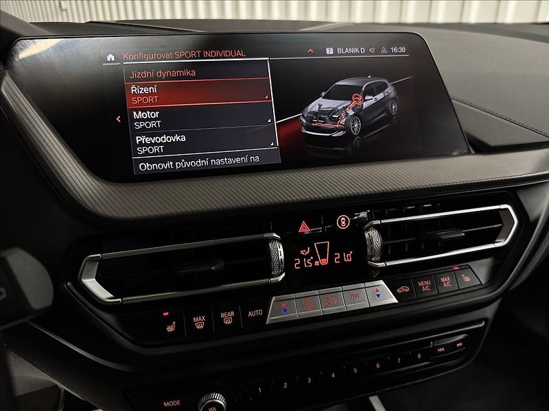 BMW Řada 1 120i M Sport Virtual Pano LED - fotka 23 z 47