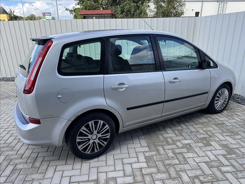 Ford C-MAX 1,6 TDCi 66kW klima - fotka 13 z 45