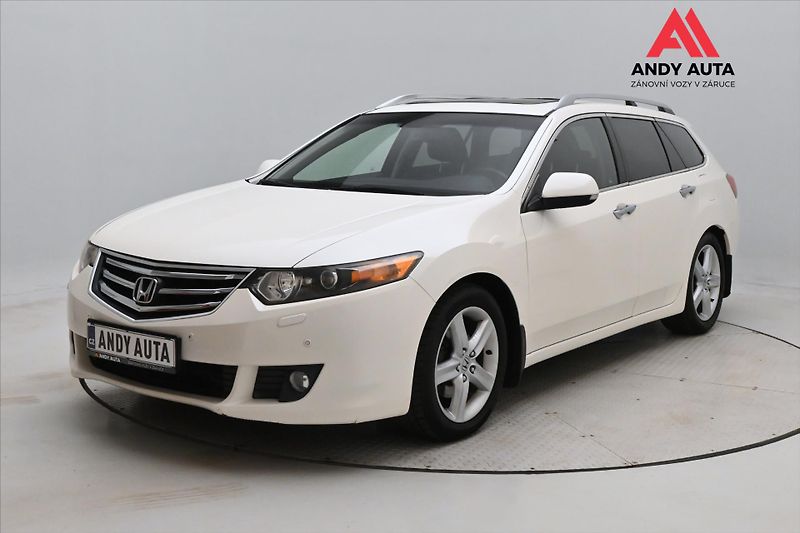 Honda Accord 2,2 i-DTEC 110 kW Manuál - fotka 1 z 30