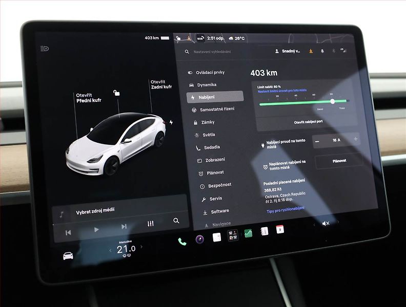 Tesla Model 3 (2020) Long Range 4WD 78kWh, SoH 81% - fotka 13 z 22