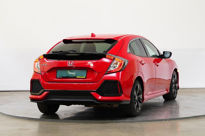 Honda Civic - fotka 2 z 24