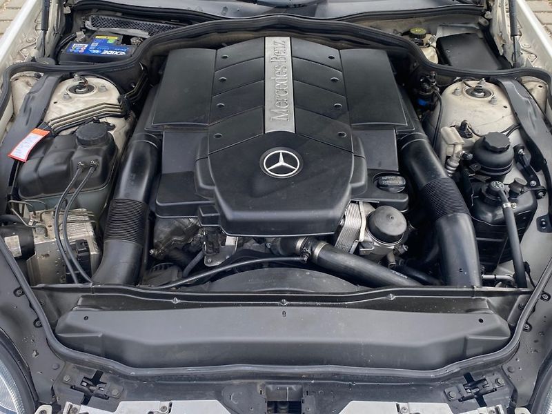 Mercedes-Benz SL (2003) 500  5,0 V8 (225kW) Aut. BA - fotka 29 z 30