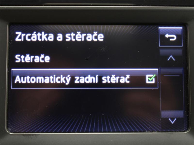 Škoda Rapid 1,2 TSi 66kW 2.maj.ČR 57tkm! - fotka 11 z 22