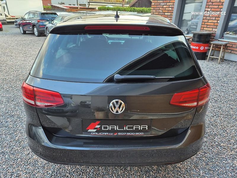Volkswagen Passat Variant (2018) 1.4TSi 110KW ComfortLine  - fotka 10 z 54