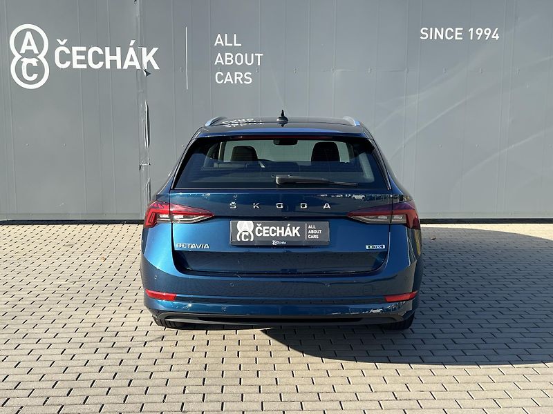 Škoda Octavia 1,5TSi 110kW STYLE DSG - fotka 6 z 37
