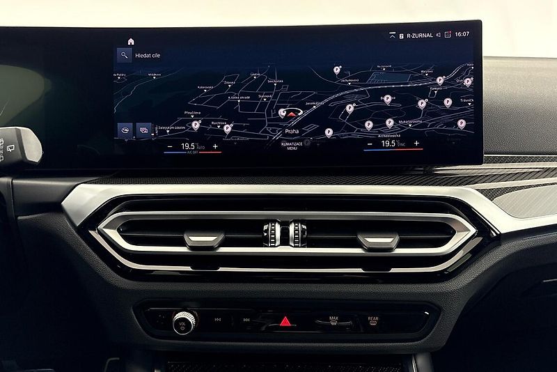 BMW Řada 3 řady 3 | 320d xDrive - fotka 21 z 24