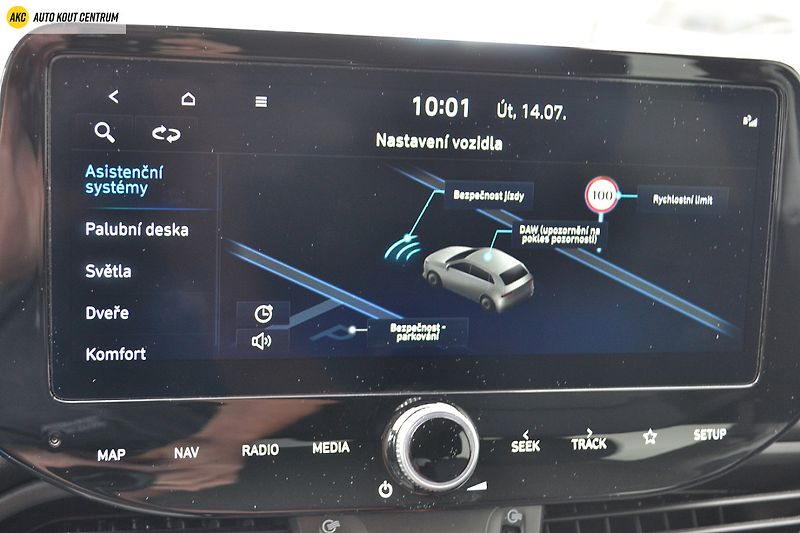 Hyundai i30 WG 1,5I MT SMART FAMILY NAVI - fotka 34 z 45