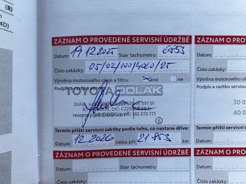 Toyota Yaris 1.5i, ČR, Style, záruka - fotka 15 z 15