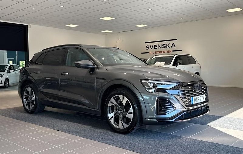 Audi Q8 e-tron 55 Q SoH 97% 360k Pano Tažné - fotka 2 z 34