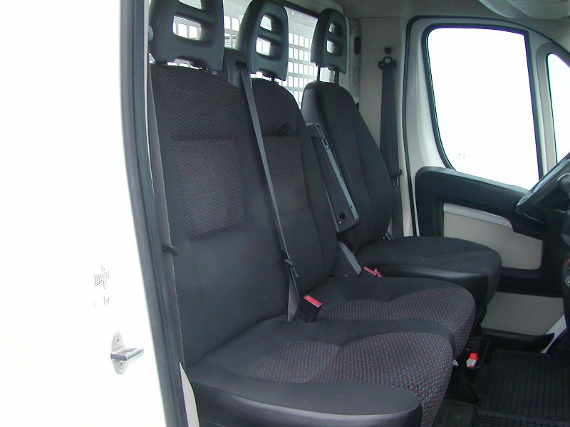 Peugeot Boxer (2015) 2.2 HDi,SKLOPKA, VÝB.STAV!! - fotka 66 z 74