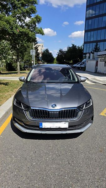 Škoda Octavia (2022) 2.0 TDI Scout 4x4, Webasto - fotka 4 z 17