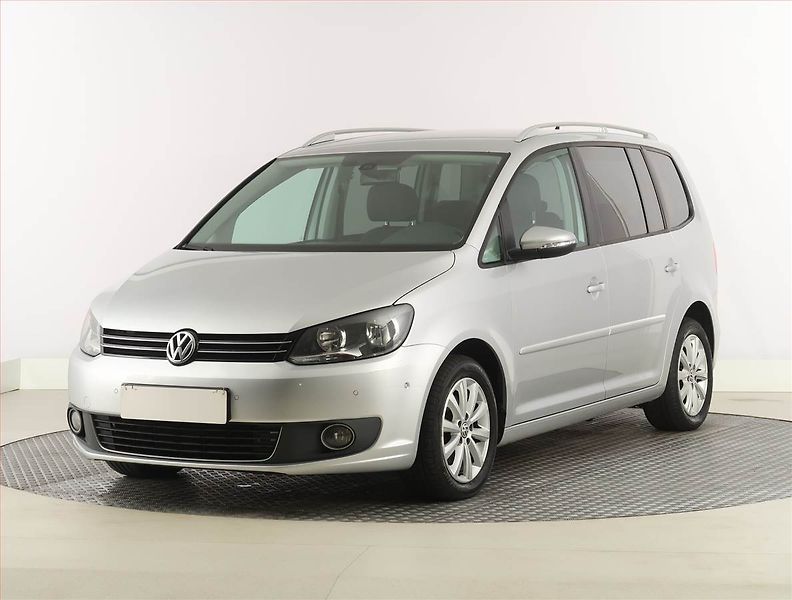 Volkswagen Touran (2013) 1.6 TDI, 7 míst, Serv.kniha - fotka 2 z 21