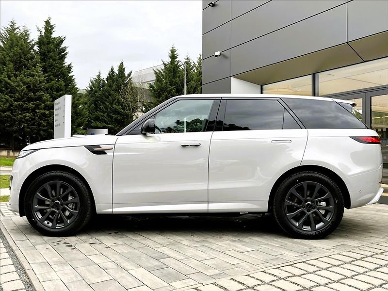 Land Rover Range Rover Sport (2026) 3,0 D250 DYNAMIC SE AWD* - fotka 2 z 34