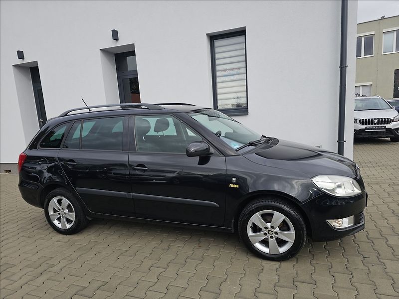 Škoda Fabia II 1,2 TSi 63KW Fresch ALU - fotka 5 z 49