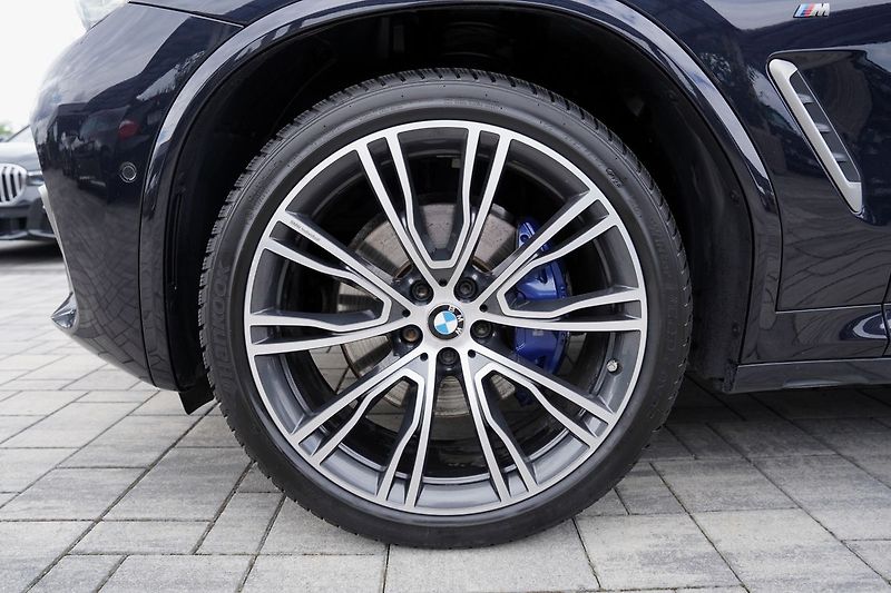 BMW X3 M40i xDrive/LED/21/355 PS - fotka 15 z 46