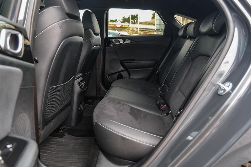 Kia ProCeed 1,5 T-GDi GPF 7DCT  GT LINE PL - fotka 18 z 25