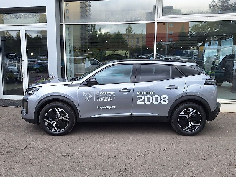 Peugeot 2008 (2025) ALLURE 1.2 PT 130K EAT8 - fotka 3 z 20