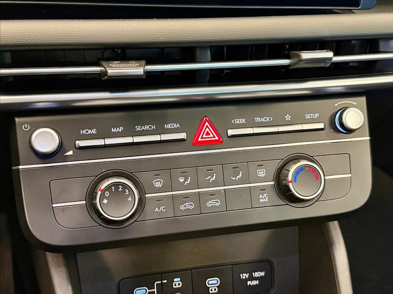 Hyundai Tucson 1,6 T-GDI COMFORT - fotka 11 z 16