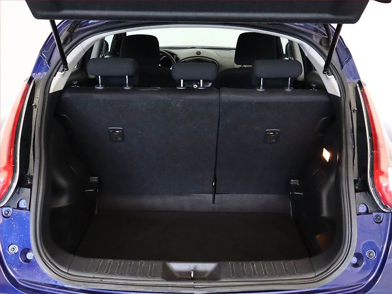 Nissan Juke (2016) 1.6 i, ČR,1.maj, Serv.kniha - fotka 11 z 14