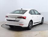 Škoda Octavia (2023) 1.5 TSI e-tec - náhled 4