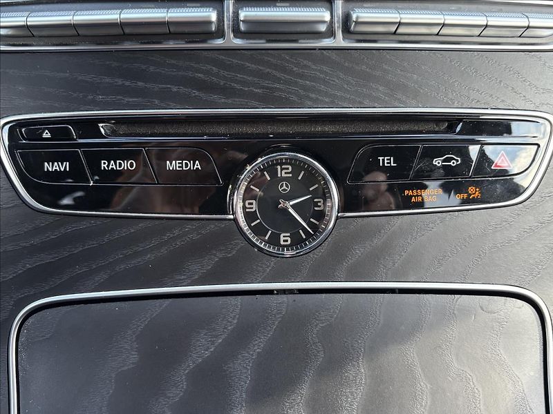 Mercedes-Benz Třídy C 3,0 43AMG 270kW 4M,Bohatá výba - fotka 16 z 50
