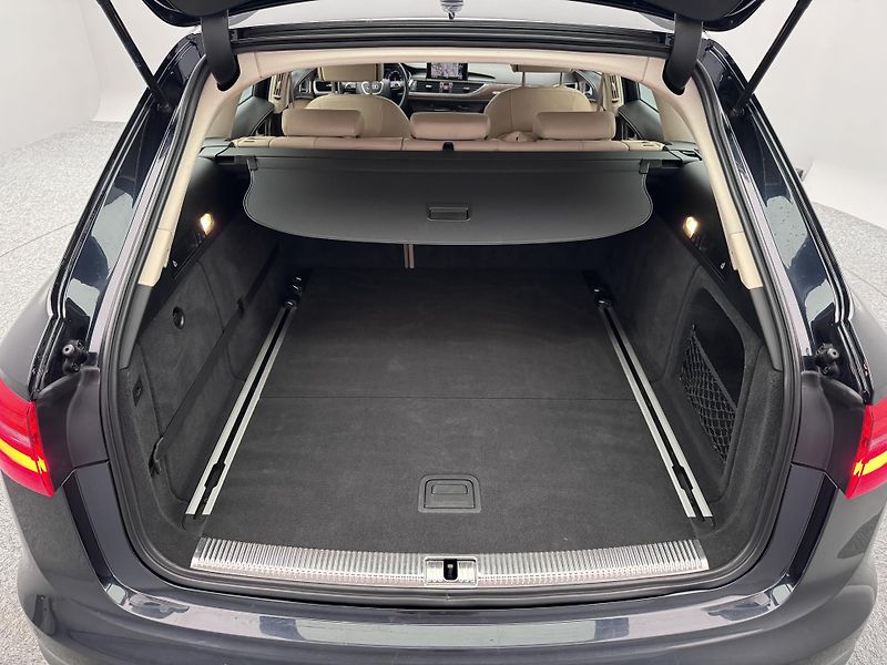 Audi A6 ALLROAD QUATTRO 3.0 TDI AUT - fotka 5 z 35