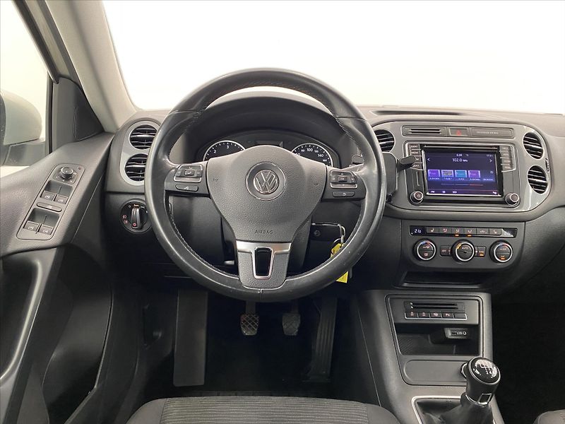 Volkswagen Tiguan 2,0 TDI 81 kW - fotka 10 z 27