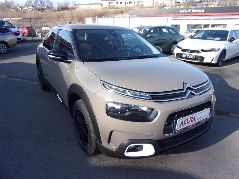 Citroën C4 Cactus 1,2 PT 81kW  ČR - fotka 1 z 27