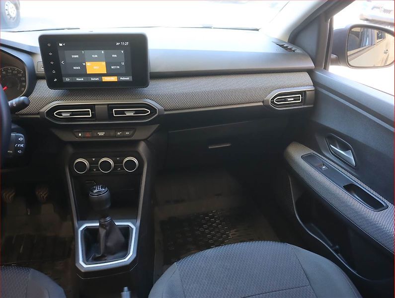 Dacia Jogger (2023) 1.0 TCe, LPG, 7 míst - fotka 8 z 21