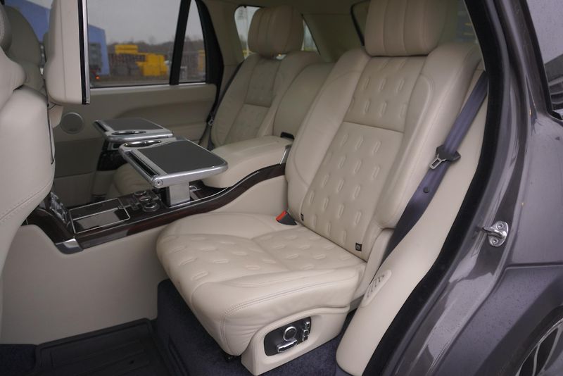Land Rover Range Rover 4.4 SDW8 AUTOBIOGRAPHY MAX VOL - fotka 39 z 50