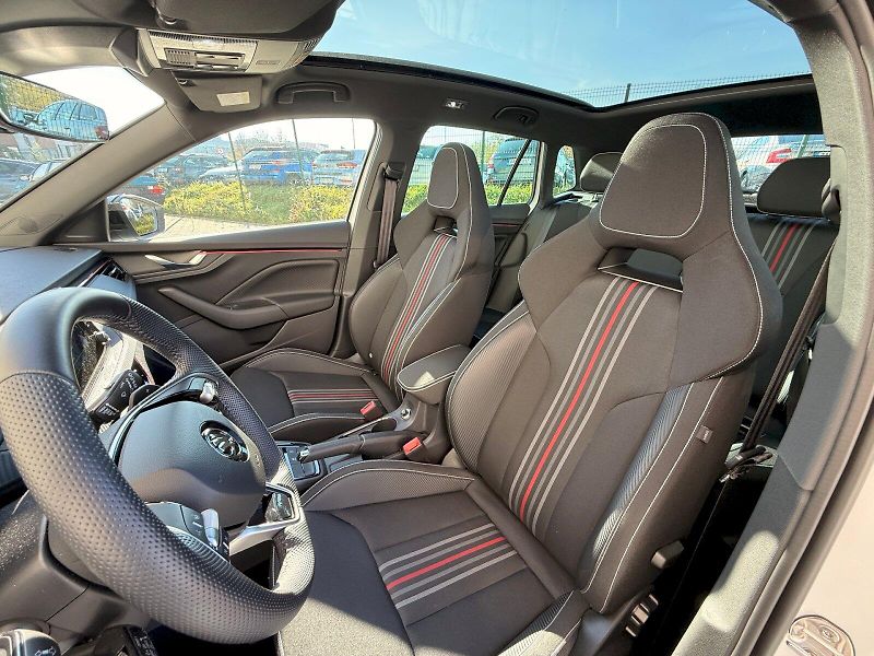 Škoda Kamiq (2024) MC TSI 85/1.0 A7F - fotka 32 z 32