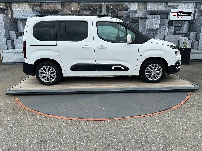 Citroën Berlingo (2019) 1.2i, 81KW, TEMPOMAT - fotka 5 z 24
