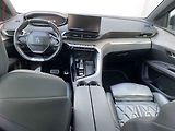 Peugeot 5008 (2023) 1.2 PT, GT, AT, LED, kamera - náhled 8