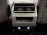 Peugeot 3008 (2026) Business Hybrid 145 e-DCS6 - náhled 42