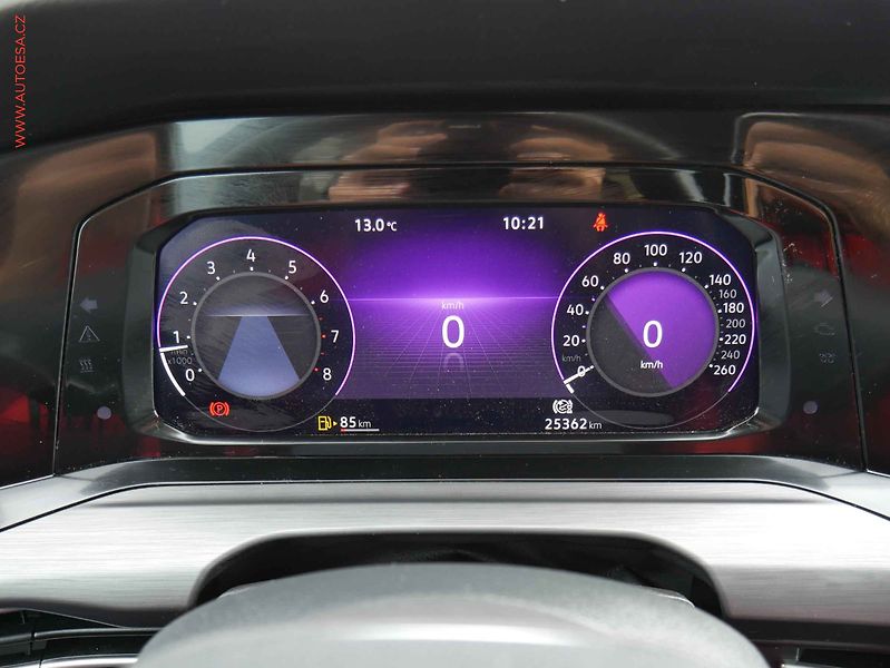 Volkswagen Golf (2022) 1.5 TSi, 1.maj,ČR, Stylem - fotka 21 z 24