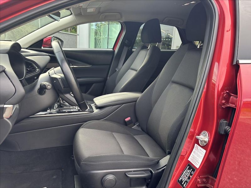 Mazda CX-30 2,0 i 137kW AT GT Plus CARPLAY - fotka 10 z 47