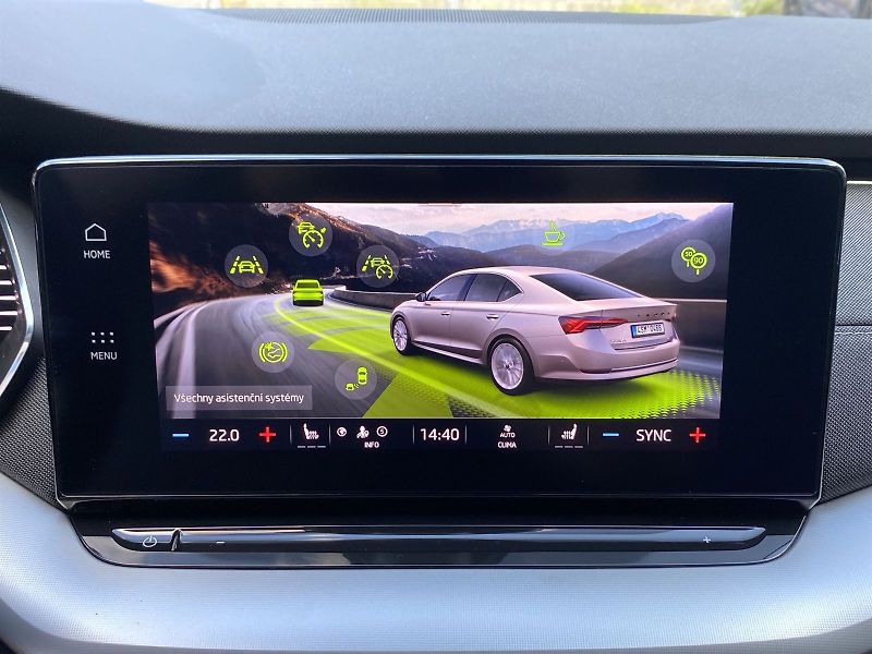 Škoda Octavia (2023) 1.5 TSI M-HEV DSG Style - fotka 16 z 38