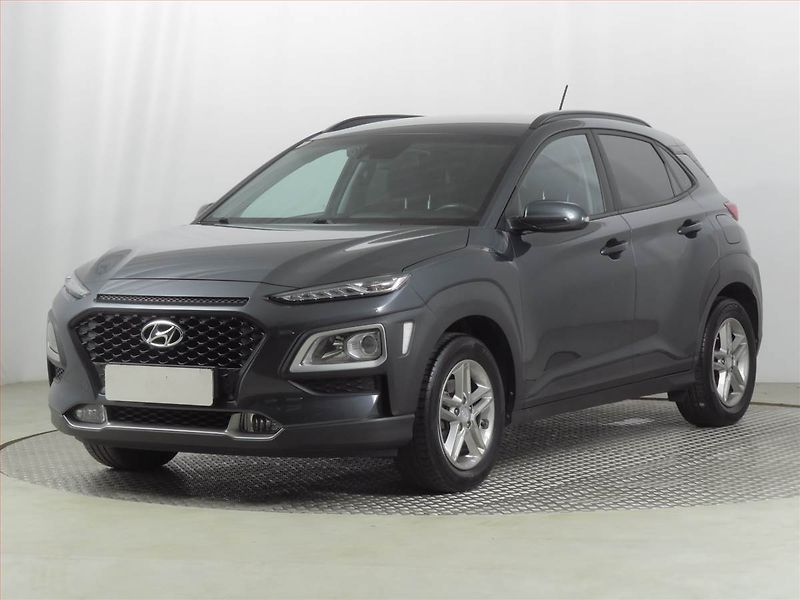 Hyundai Kona (2019) Family 1.0 T-GDI, Serv.kniha - fotka 2 z 19